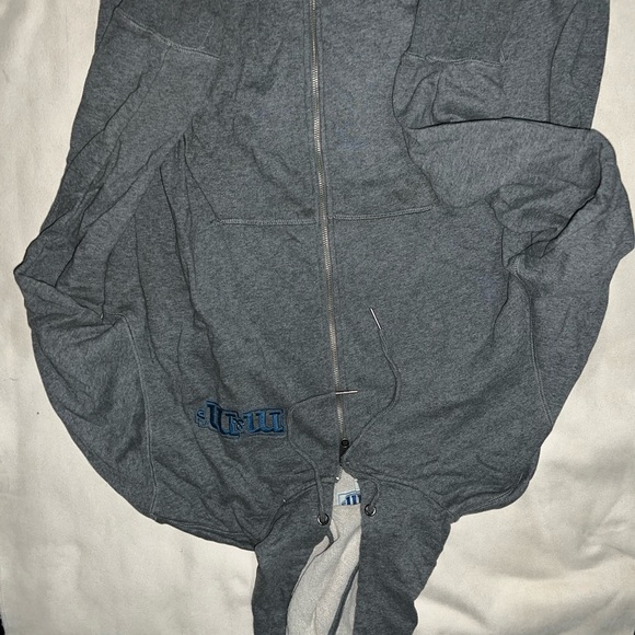 M&M Grey Zip Up Hoodie Size xl - Picture 5 of 5